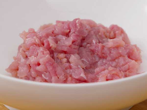 鮮肉切絲(si) 